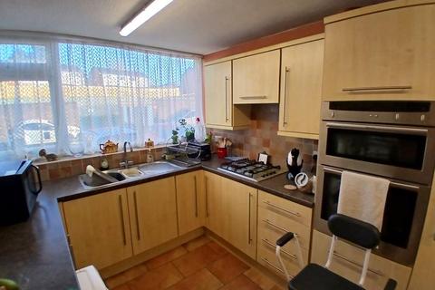 2 bedroom maisonette for sale, Falmouth Road, Evington