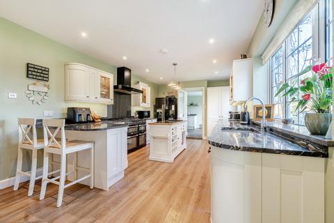 6 bedroom detached house for sale, Ferndown BH22