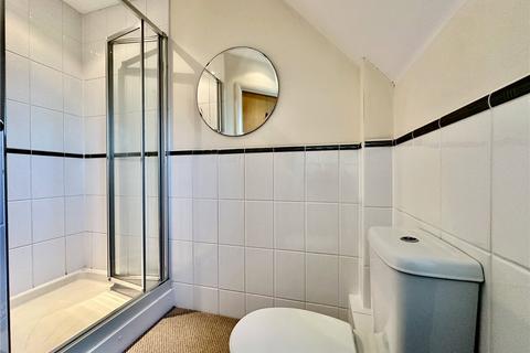 2 bedroom apartment to rent, Manor Road, Bournemouth, Dorset, BH1