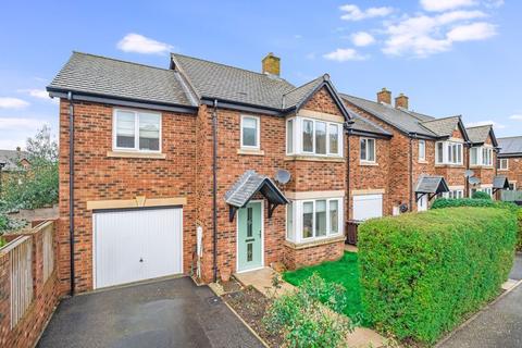 4 bedroom detached house for sale, Tesla Lane, Leeds LS20