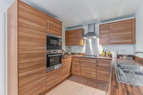 4 bedroom detached house for sale, Tesla Lane, Leeds LS20