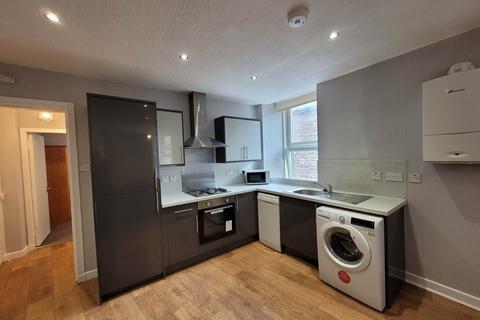 1 bedroom flat to rent, 2 1/1 Johnstons Lane, ,