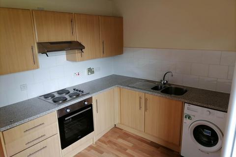 2 bedroom flat to rent, 19E Shepherds Loan, ,