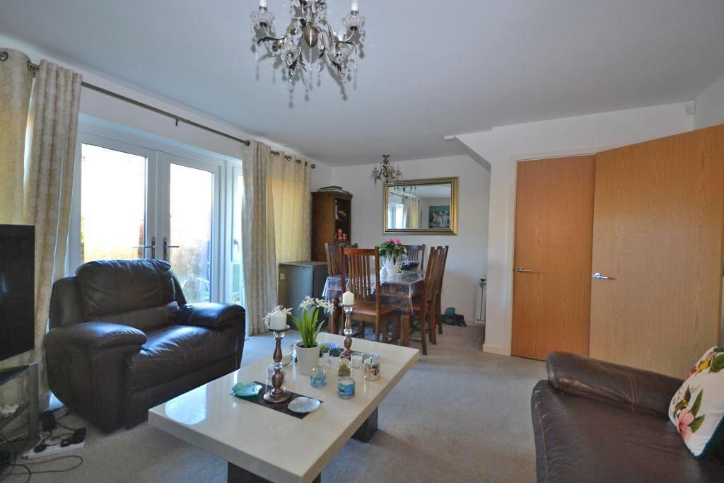 Living &amp; Dining Room