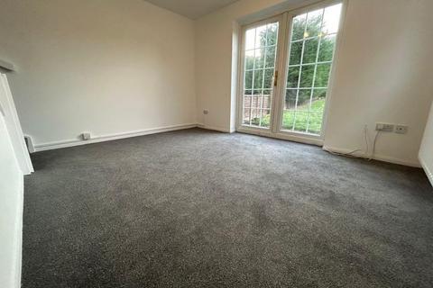 2 bedroom semi-detached house to rent, Bunting Road, Luton, LU4 0UA