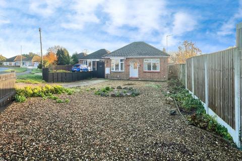 2 bedroom detached bungalow for sale, Money Bank, Wisbech, PE13 2JN