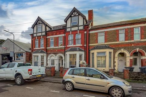 undefined, Llanishen Street, Cardiff CF14