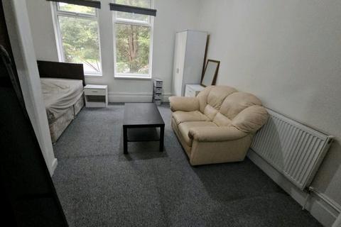 undefined, Ash Tree Road, Manchester, M8