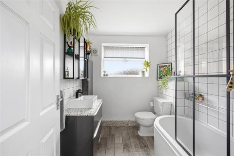 undefined, Tudor Close, Bromham, Bedford, Bedfordshire, MK43