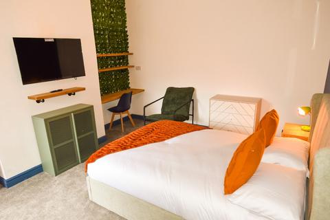 undefined, Room 2