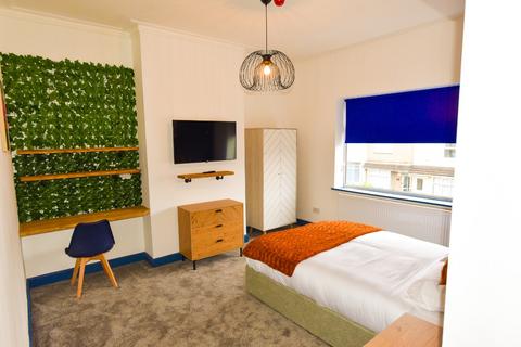 undefined, Room 3