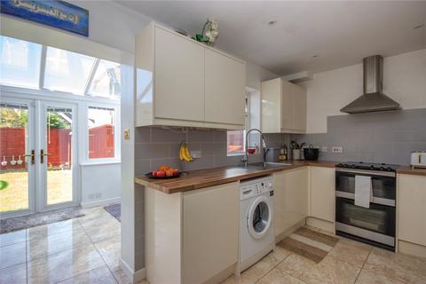 3 bedroom semi-detached house to rent, Boursland Close, Bradley Stoke, Bristol, BS32