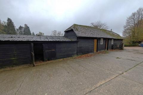 Office to rent, Church Rd Chiddingfold GU8 4JF