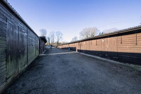Distribution warehouse to rent, Kirdford Rd Billingshurst RH14 0DD