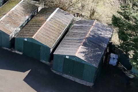 Warehouse to rent, Kirdford Rd Billingshurst RH14 0DD