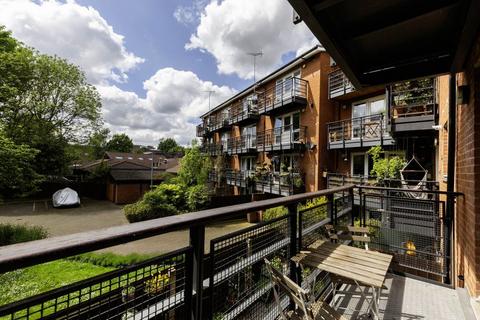 2 bedroom apartment to rent, N1