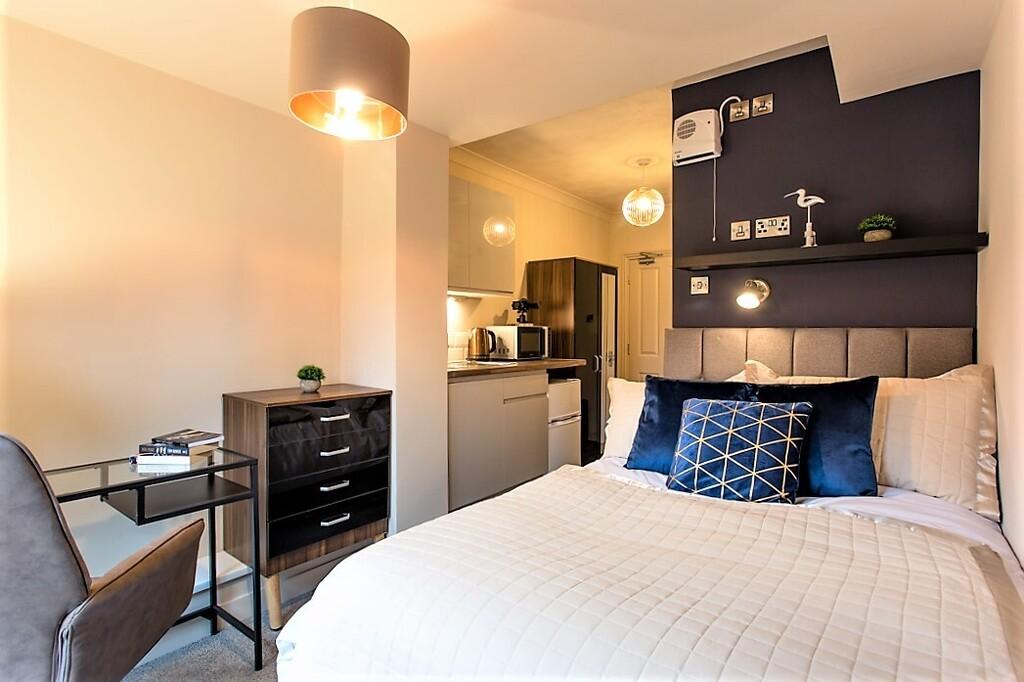 11 EL room2.5.jpg