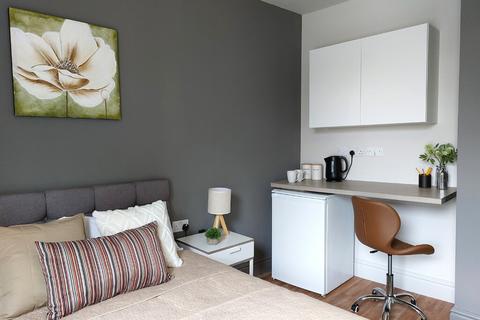 undefined, Gaywood Road - Rm 4