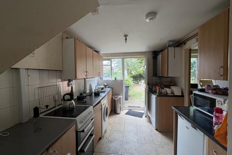 1 bedroom in a house share to rent, Barnwell Rd, Cambridge, CB5
