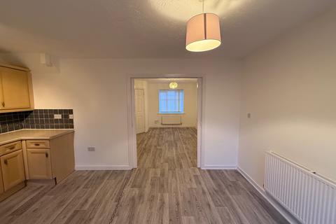 3 bedroom terraced house to rent, Alderwood Avenue, Liverpool