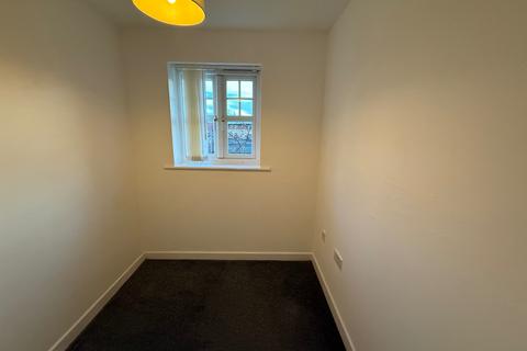 3 bedroom terraced house to rent, Alderwood Avenue, Liverpool