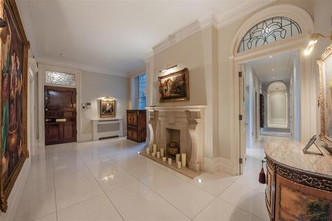 undefined, Harley House, Marylebone NW1