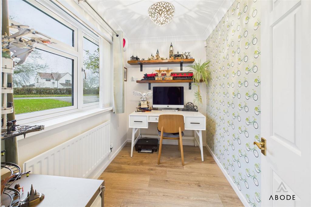 CAM01882 G0-PR0232-STILL003.jpg