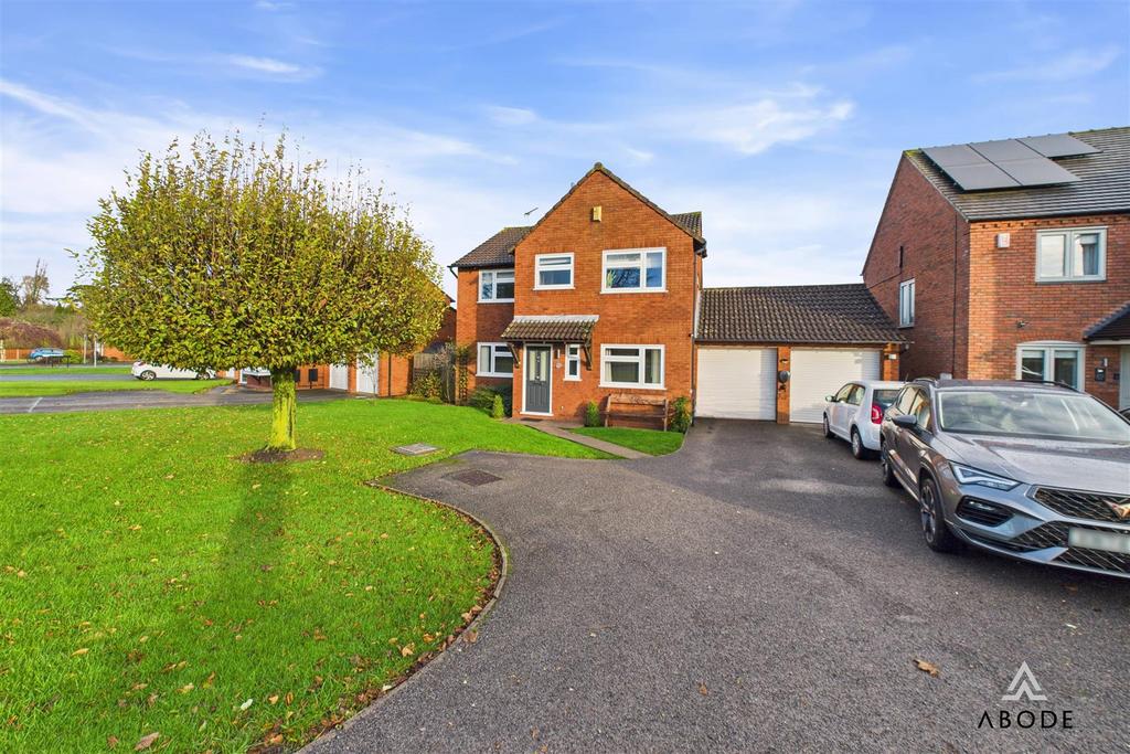 CAM01882 G0-PR0232-STILL029.jpg