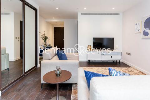 undefined, Royal Mint Street, Lavender Place E1