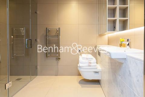 undefined, Royal Mint Street, Lavender Place E1