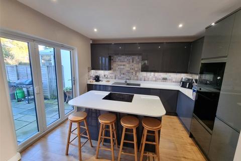 undefined, Poynings Avenue, Southend-on-Sea, Essex, SS2