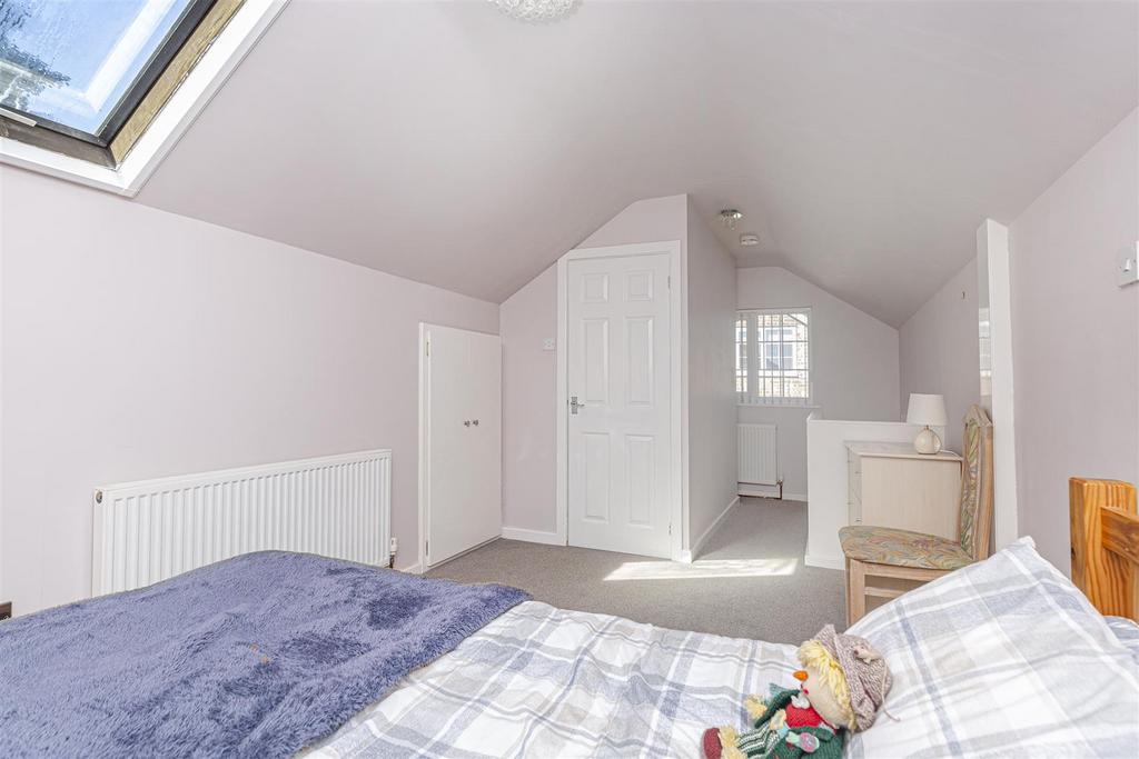 Attic Room/Home Office/Playroom