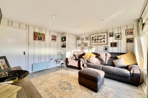 2 bedroom bungalow for sale, Lime Tree Close, Fulbeck, Grantham, NG32