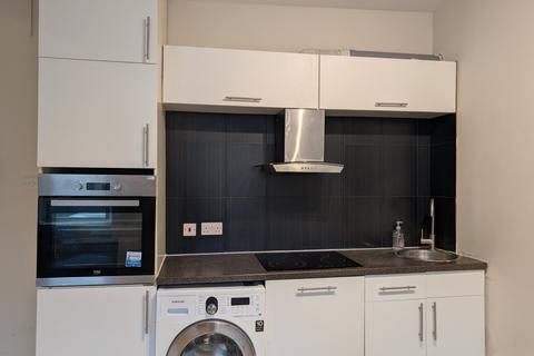 2 bedroom flat to rent, 7 East Fountainbridge, Edinburgh, EH3