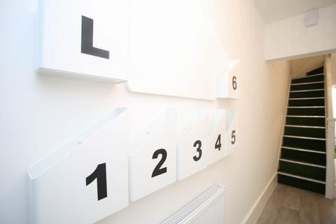 undefined, Furnished Room, Tavistock Street