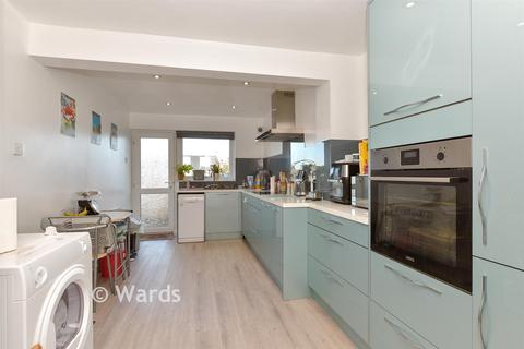 2 bedroom semi-detached house for sale, Foxley Road, Sheerness ME11