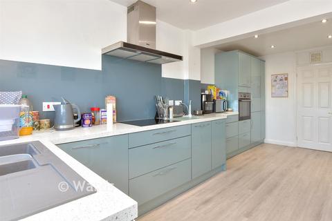 2 bedroom semi-detached house for sale, Foxley Road, Sheerness ME11