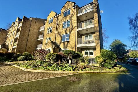Skircoat lodge, Ravenscliffe Close, Skircoat Green