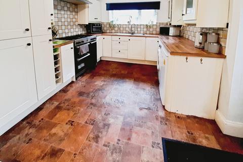 3 bedroom detached house for sale, Sandsfield Lane, Gainsborough