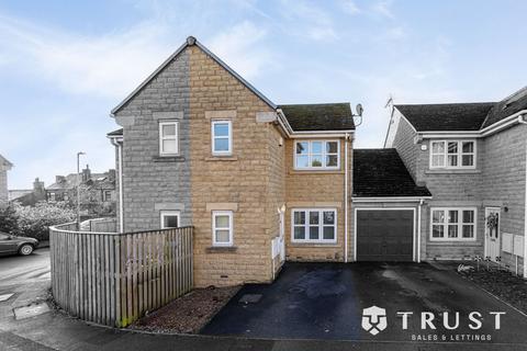 Frogmoor Avenue, Bradford, BD12