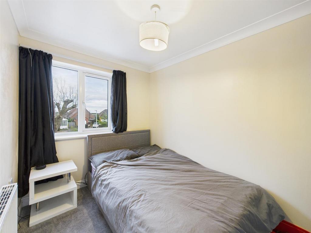 Bedroom: