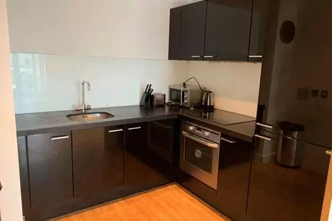1 bedroom apartment to rent - View 2