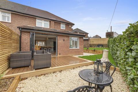 undefined, Coxborrow Close, Maidenhead SL6