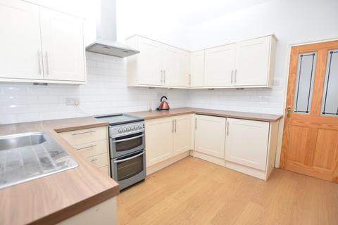 2 bedroom terraced house to rent, New Hall Road, Chesterfield