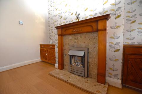 2 bedroom terraced house to rent, New Hall Road, Chesterfield