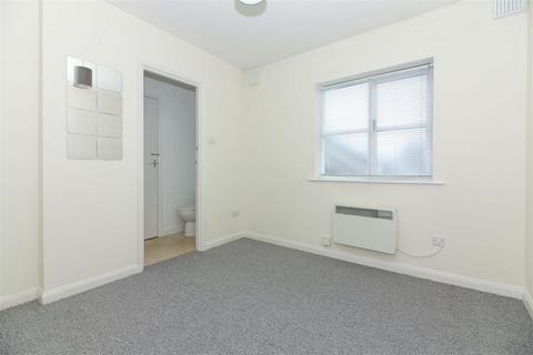 undefined, New Broadway, Tarring Road, Worthing
