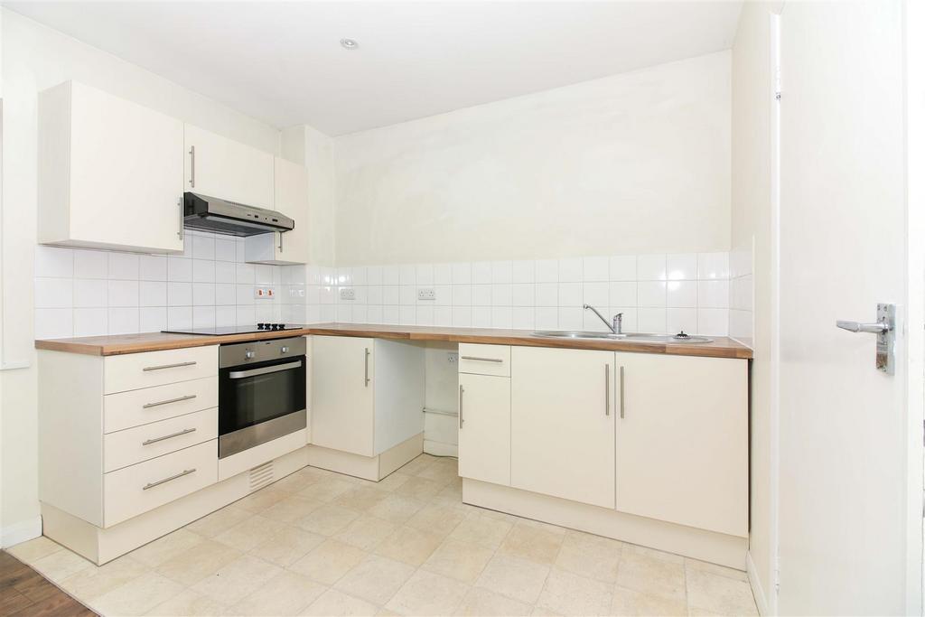 Kitchen 1.JPG