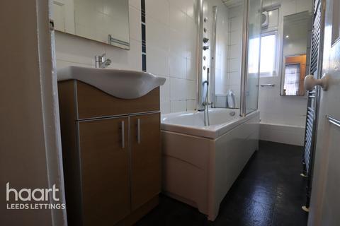 undefined, Hovingham Mount, Leeds