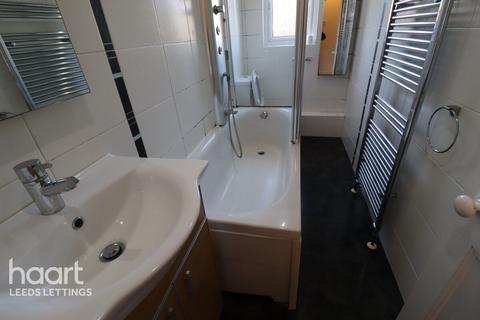 undefined, Hovingham Mount, Leeds