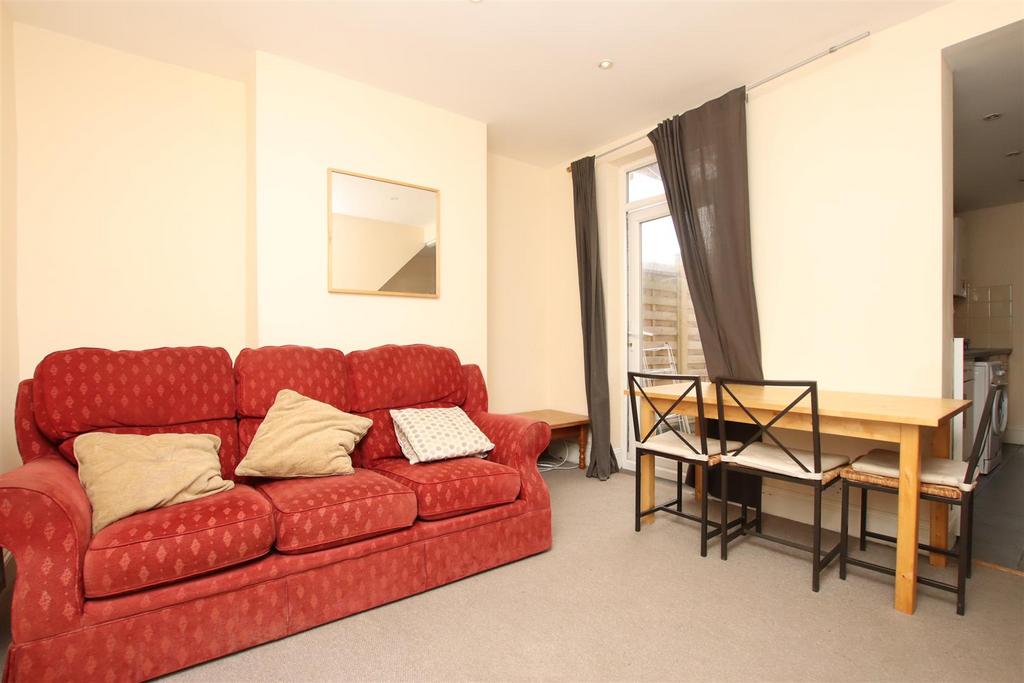 Living room.JPG